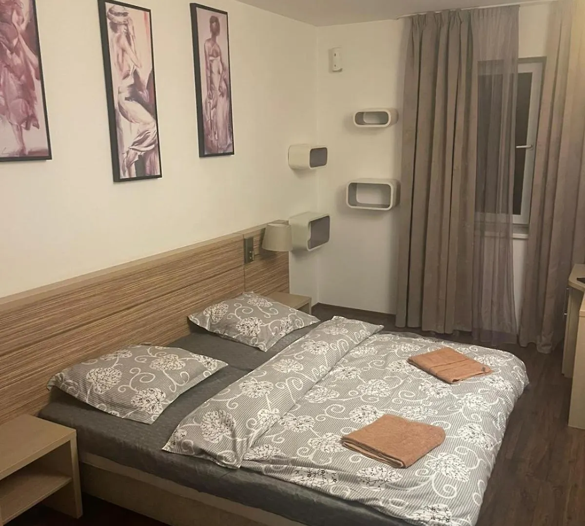 Ferienwohnung Amr Luxe Bukarest
